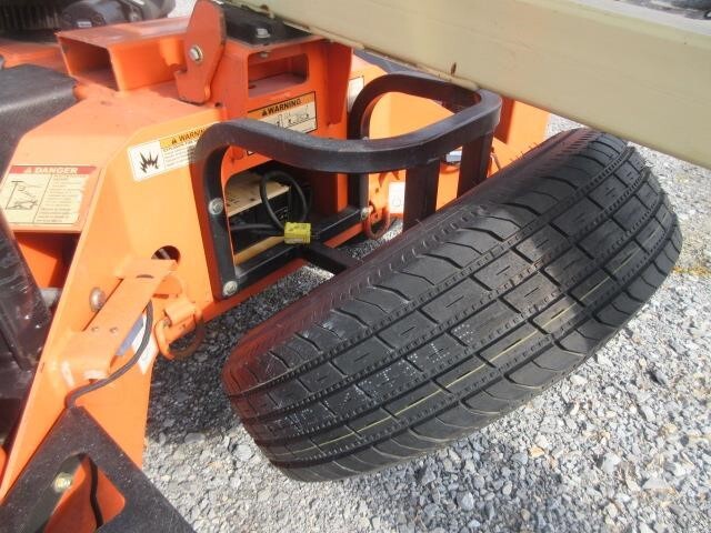 2018 JLG T350-11