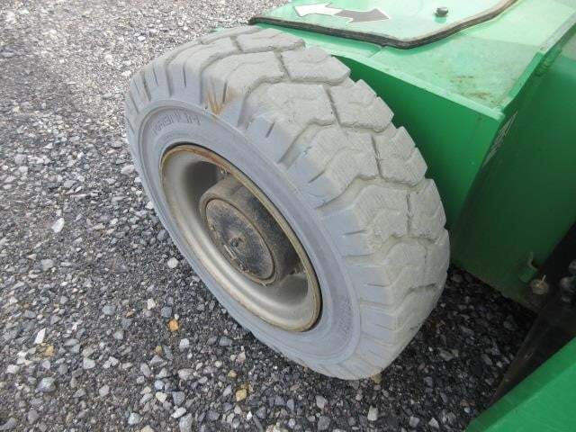 2015 JLG E400AJPN-13