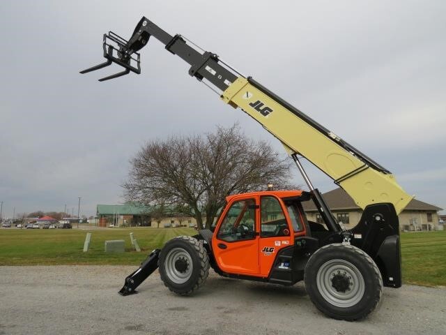 2025 JLG 1055-24