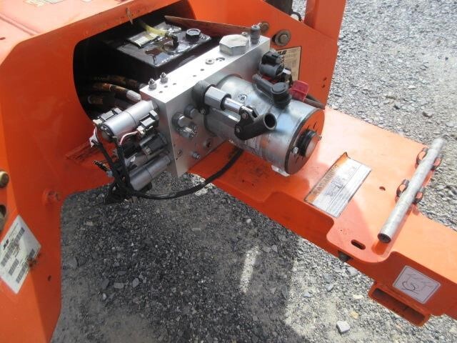 2018 JLG T350-18