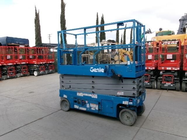 2017 Genie GS-2632-9