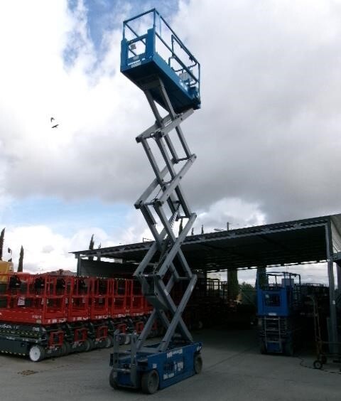 2017 Genie GS-2632-12