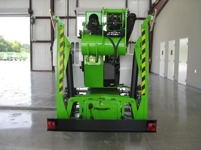 2025 Niftylift TM64-18