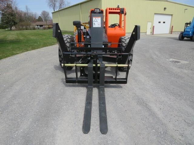 2025 SkyTrak 10054-7