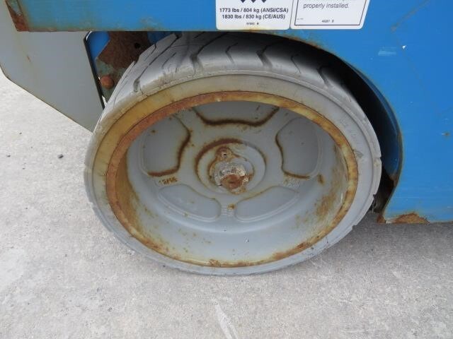 2017 Genie GS-2632-15