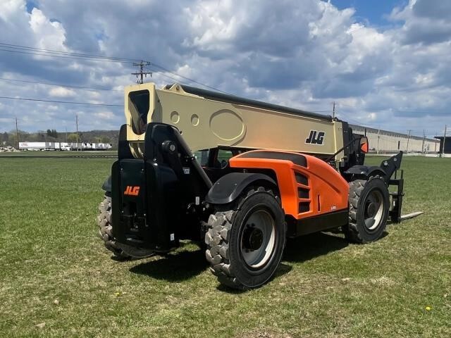 2018 JLG 1255-6