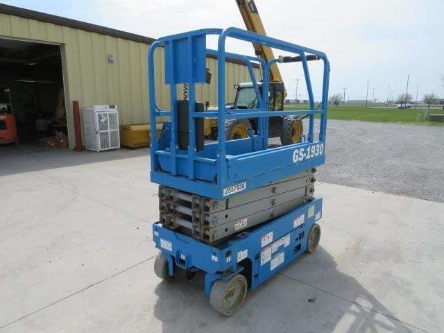 2017 Genie GS-1930-4