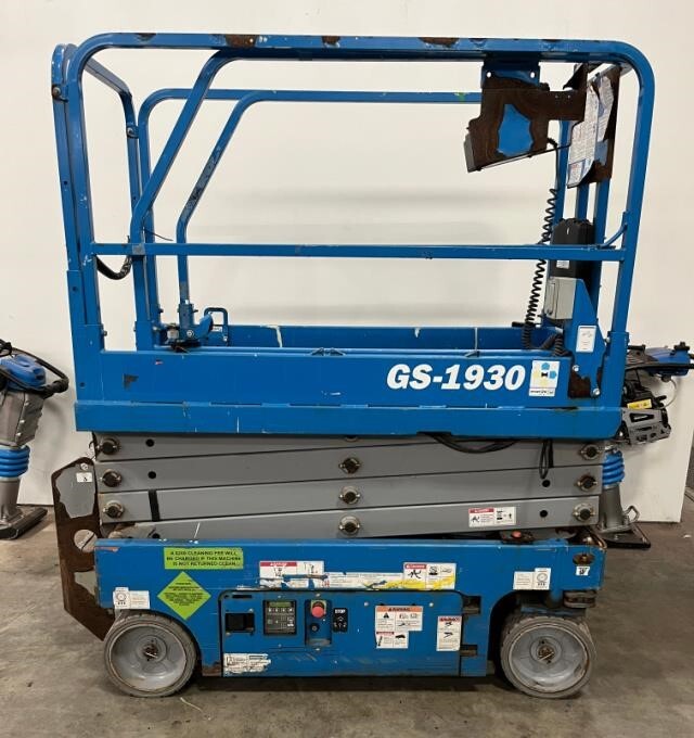 2017 Genie GS-1930-4