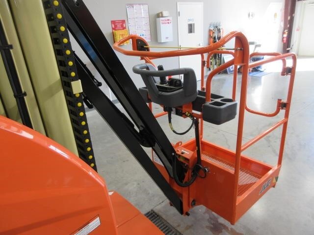 2025 JLG Toucan 26E-8