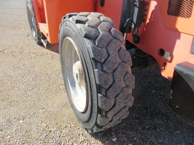 2016 SkyTrak 8042-10