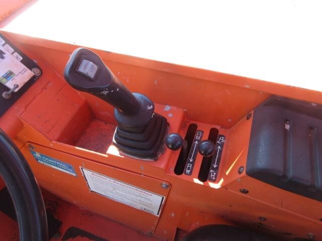 2016 SkyTrak 8042-18