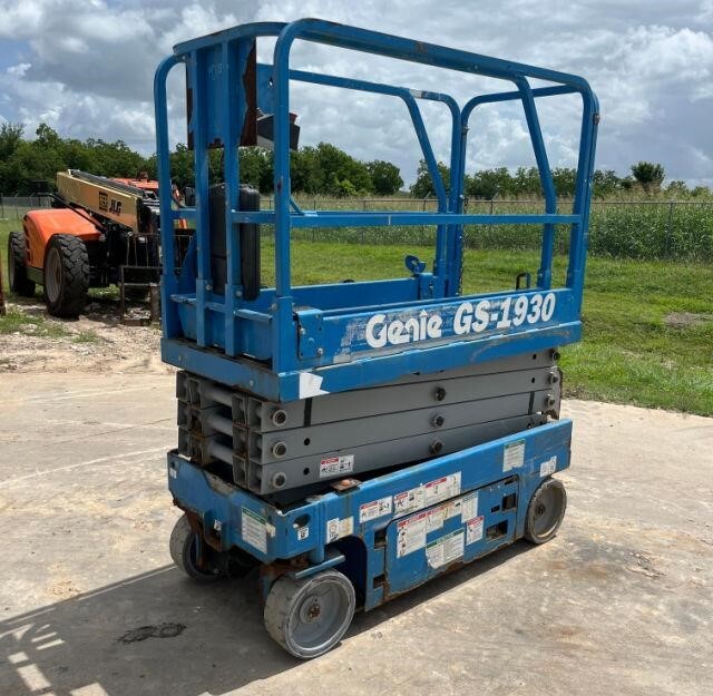 2018 Genie GS-1930-5