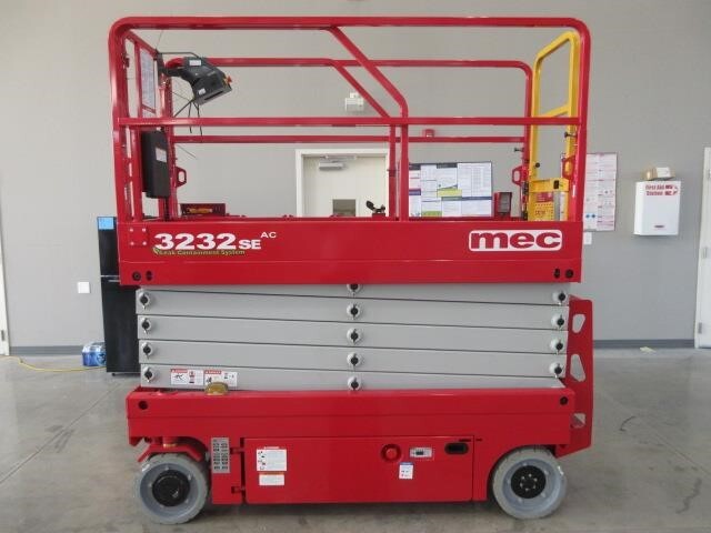2025 MEC 3232SE-1