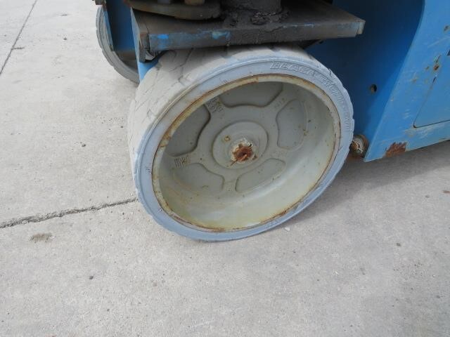 2017 Genie GS-2632-8