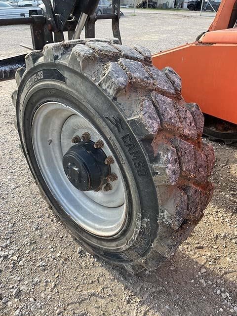 2016 SkyTrak 8042-10