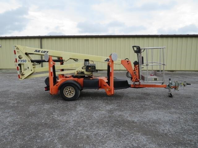 2018 JLG T350