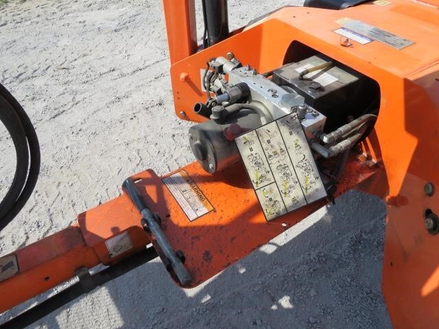 2018 JLG T350-15