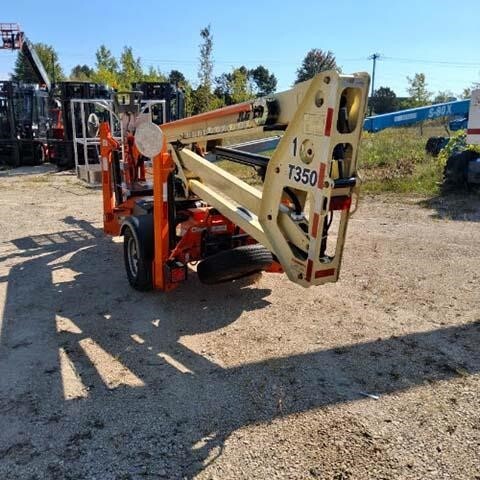 2018 JLG T350-5
