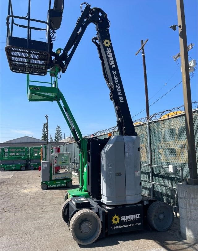 2016 Genie Z-30/20N RJ