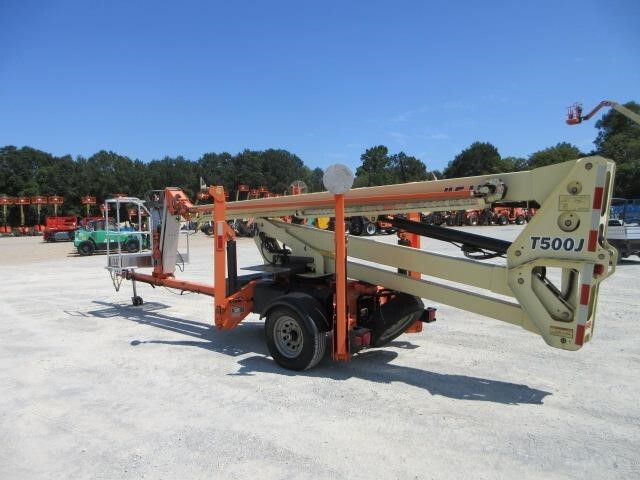 2019 JLG T500J-4