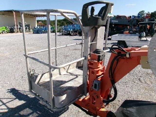 2018 JLG T350-10