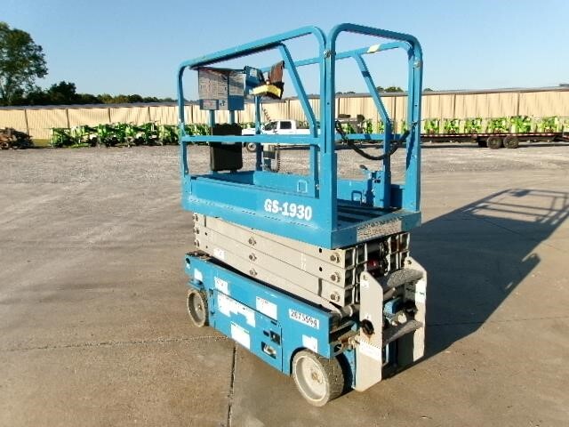 2018 Genie GS-1930-4