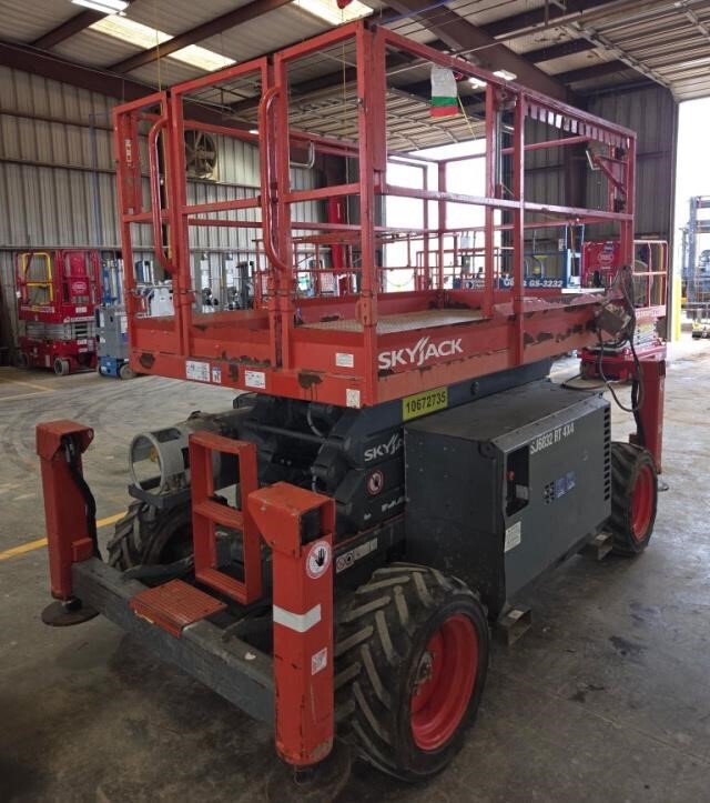 2017 Skyjack SJ-6832RT