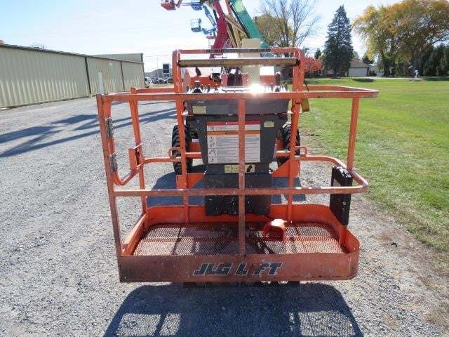 2018 JLG 340AJ-3