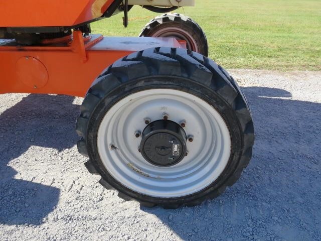 2018 JLG 340AJ-14