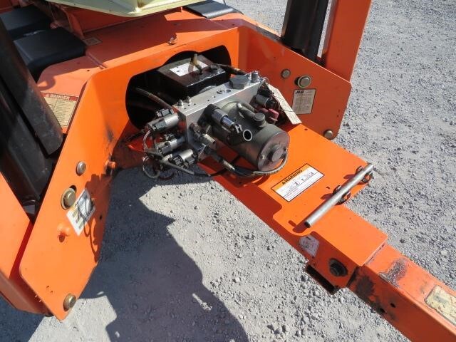 2018 JLG T500J-18
