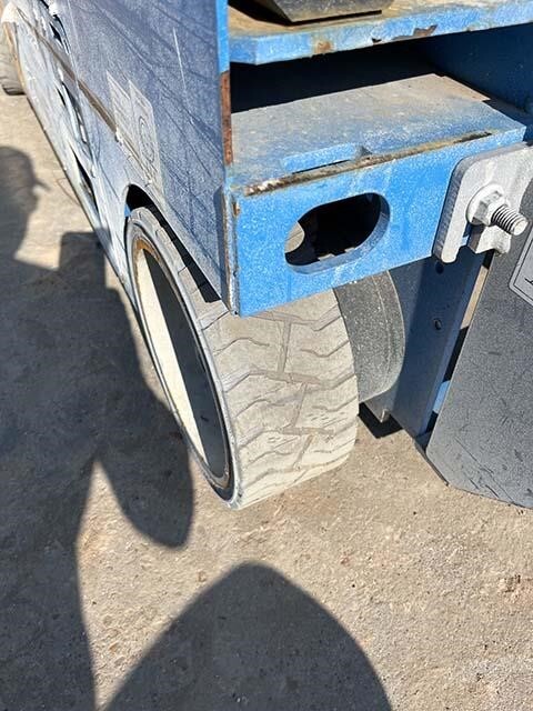 2018 Genie GS-1930-8