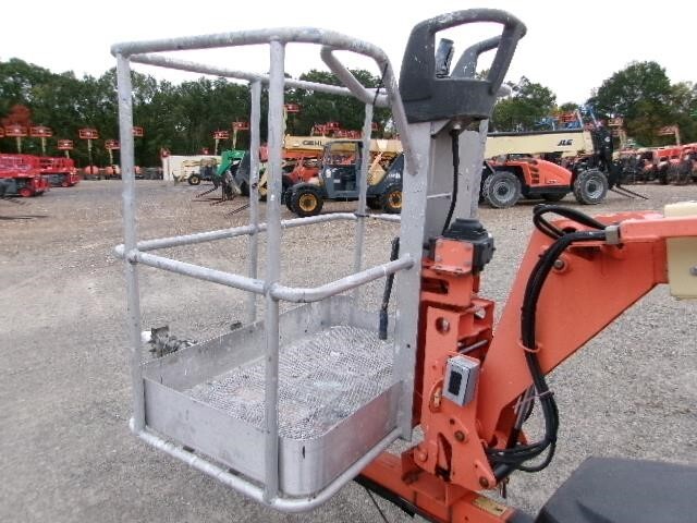 2018 JLG T350-10