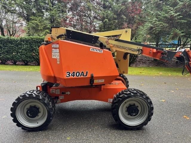 2018 JLG 340AJ-5