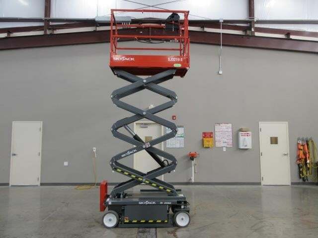 2024 Skyjack SJ3219E-28