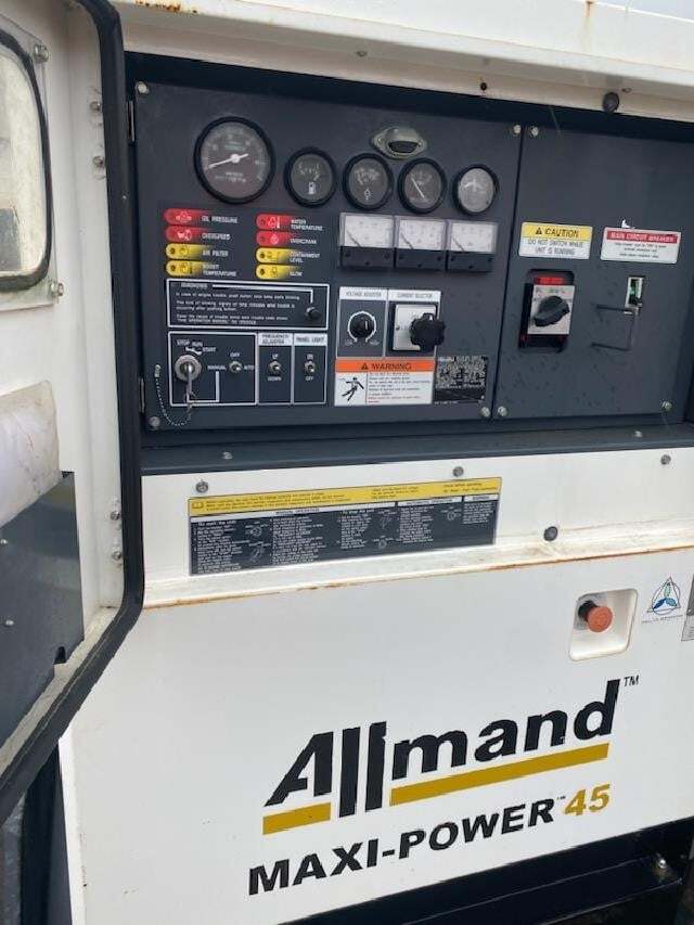 2017 Allmand Bros MAXI POWER 45-4