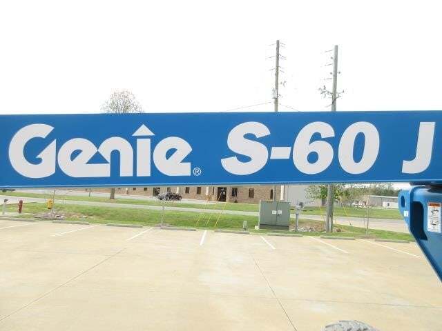 2024 Genie S-60J-28