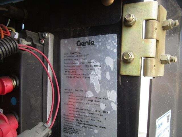 2021 Genie GS-4069 DC-9