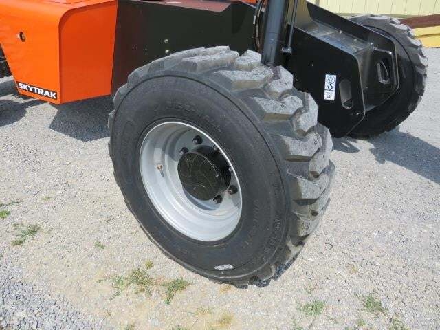 2025 SkyTrak 6042-11