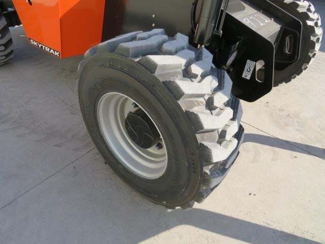 2025 SkyTrak 6034-13