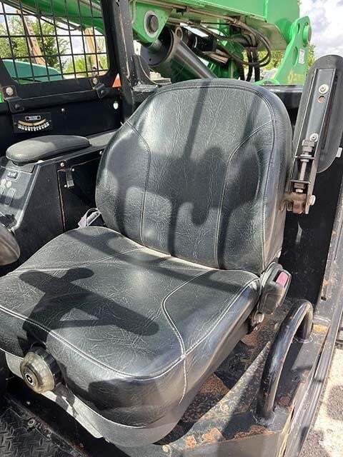 2017 Genie GTH 844-14