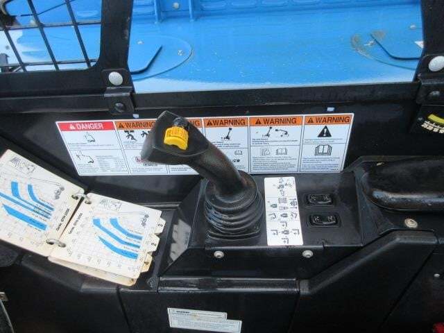 2023 Genie GTH-1056-17