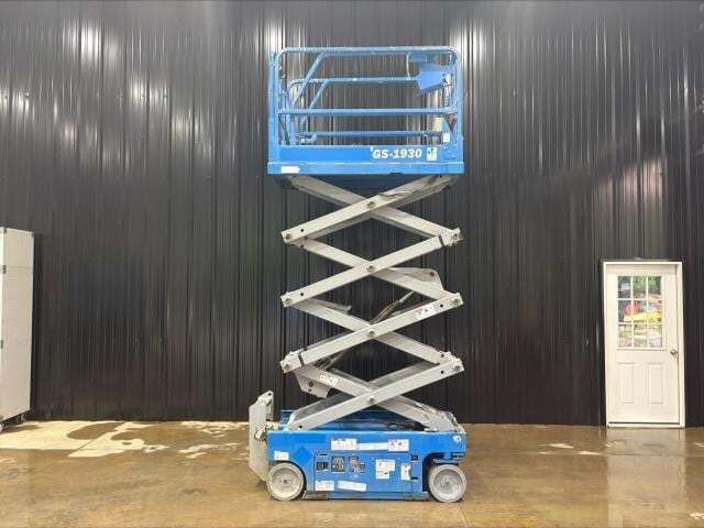 2015 Genie GS-1930-8