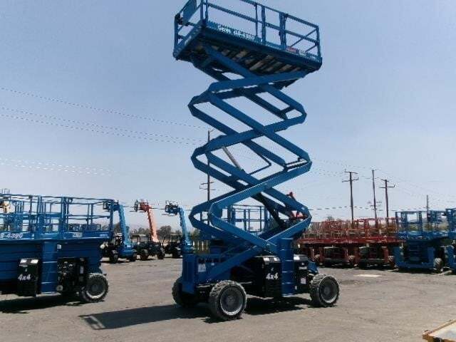 2022 Genie GS-4390 RT-17