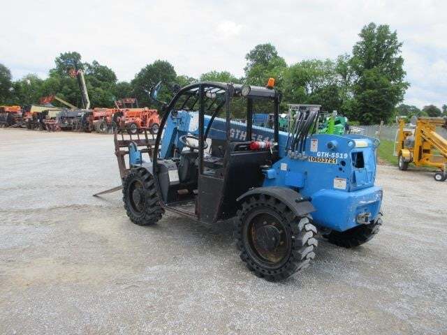 2017 Genie GTH-5519-4