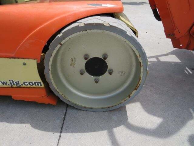 2017 JLG Toucan 32E-9