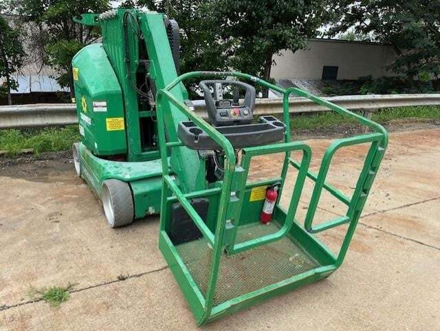 2016 JLG Toucan 32E-3