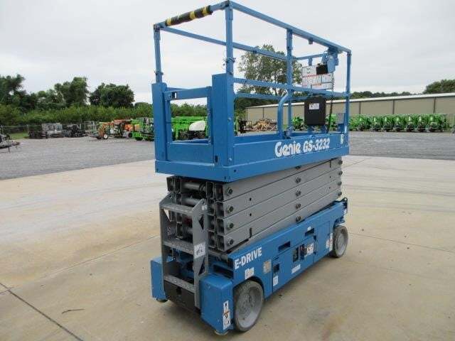2023 Genie GS-3232-3