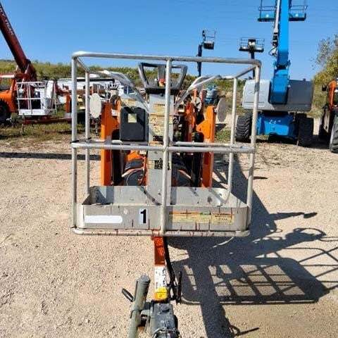2018 JLG T350-2