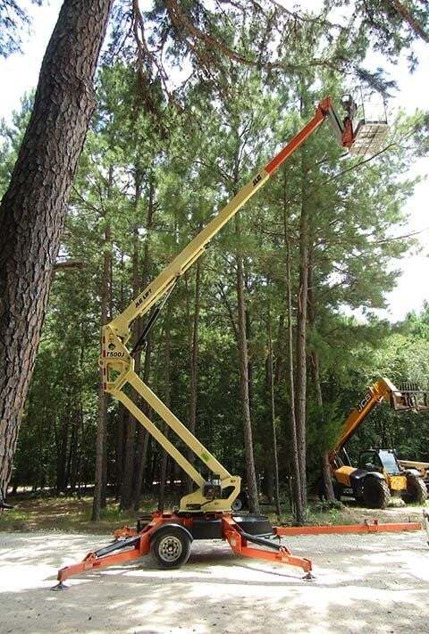 2018 JLG T500J-11