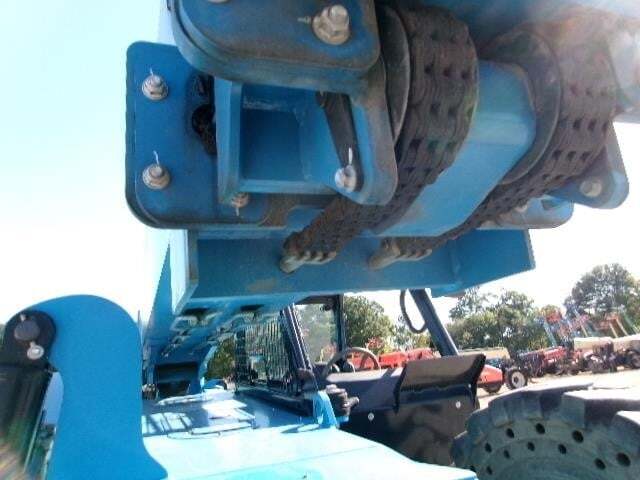 2022 Genie GTH-1056-8